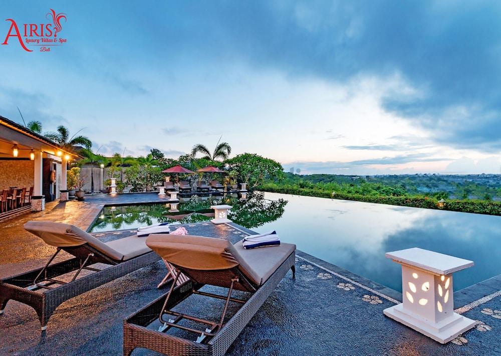 Airis Luxury Villas & Spa Ungasan  Exterior photo